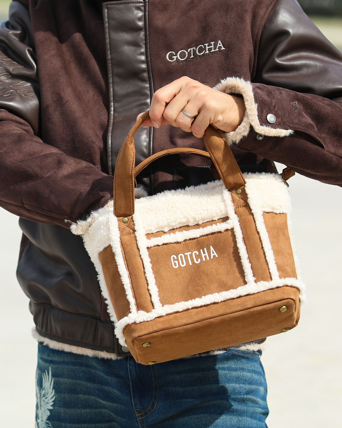 GOTCHA] 2WAY フェイクムートン ミニバッグ | PEET ONLINE STORE