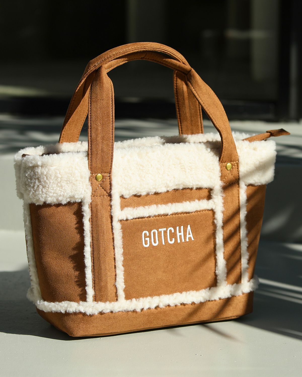 GOTCHA] 2WAY フェイクムートン ミニバッグ | PEET ONLINE STORE