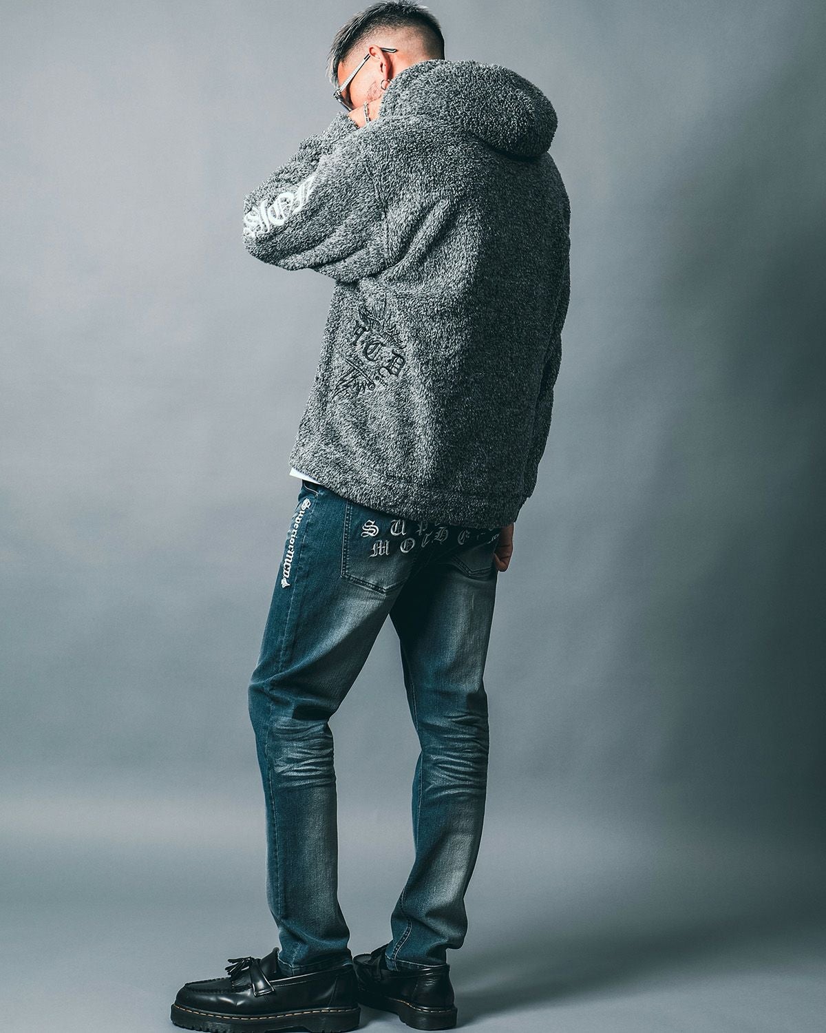 ブラック:183cm(Lサイズ着用)