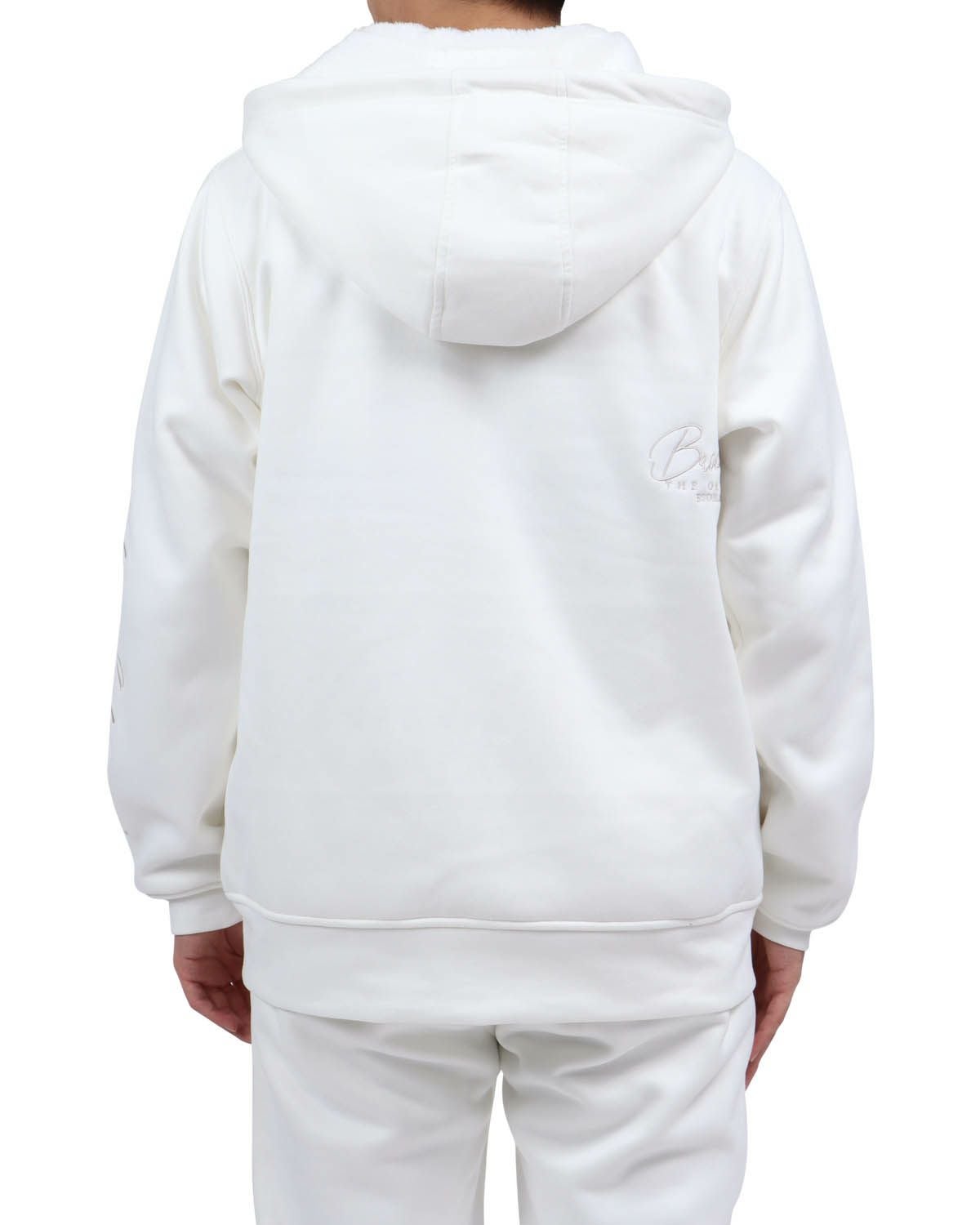 オフホワイト：173cm63kg(Lサイズ着用)