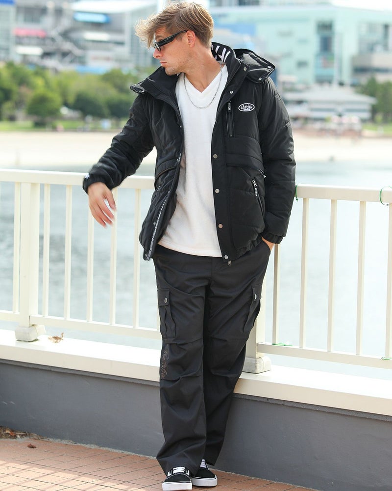 ブラック：183cm/70kg(Lサイズ着用)