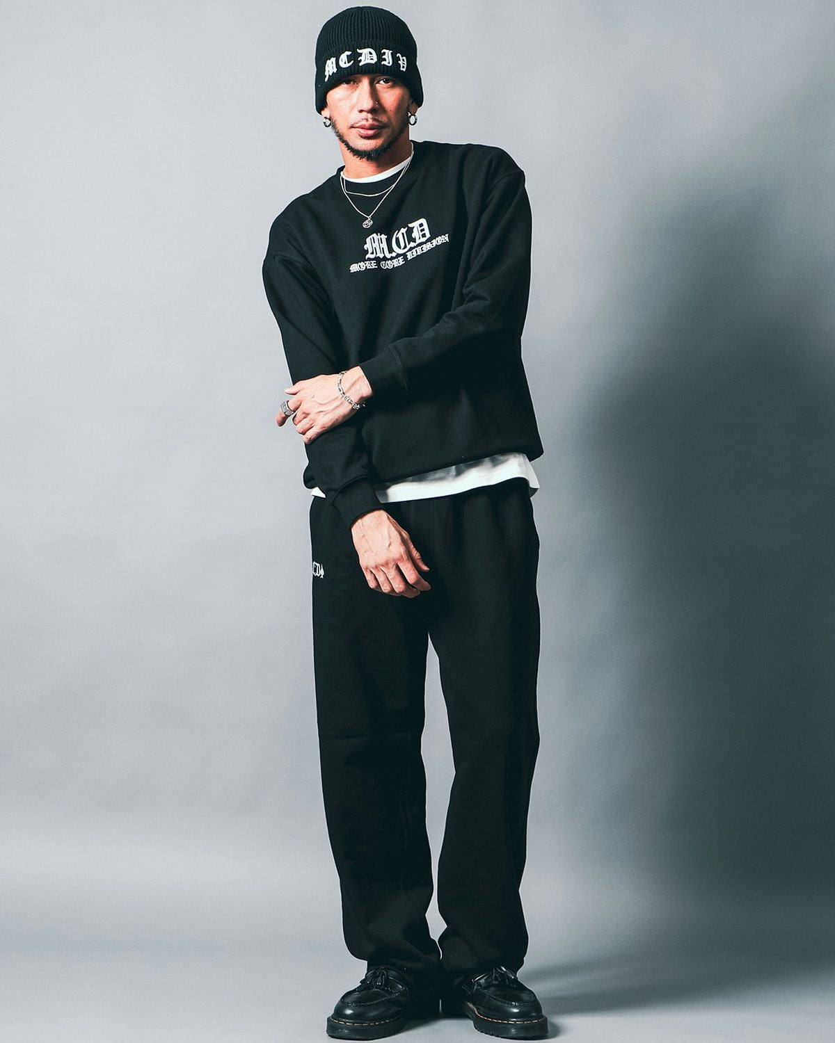 ブラック:183cm(Lサイズ着用)