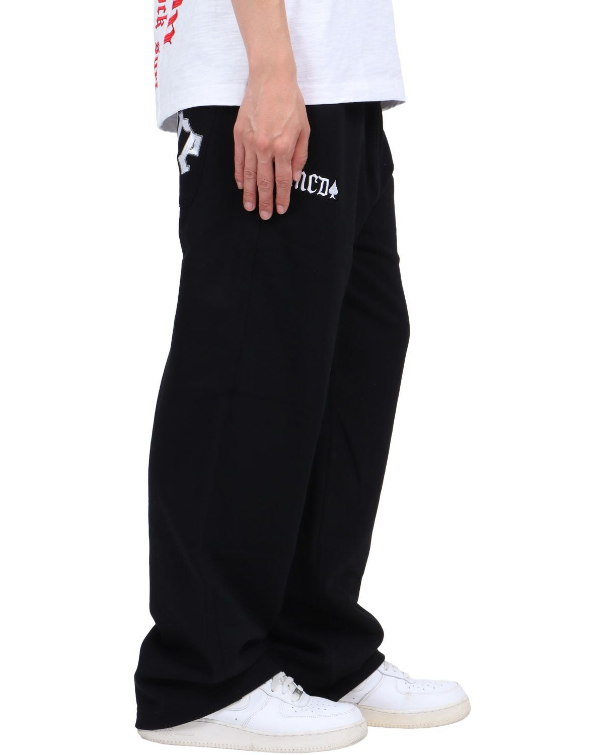 ブラック：174cm62kg(Lサイズ着用)