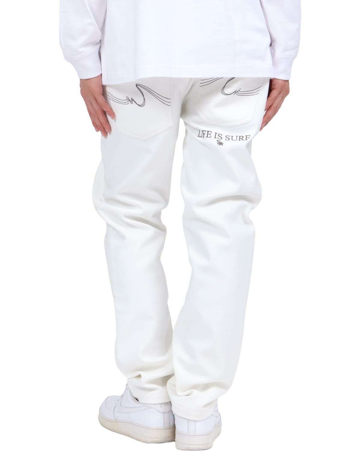 ホワイト：174cm62kg(Lサイズ着用)