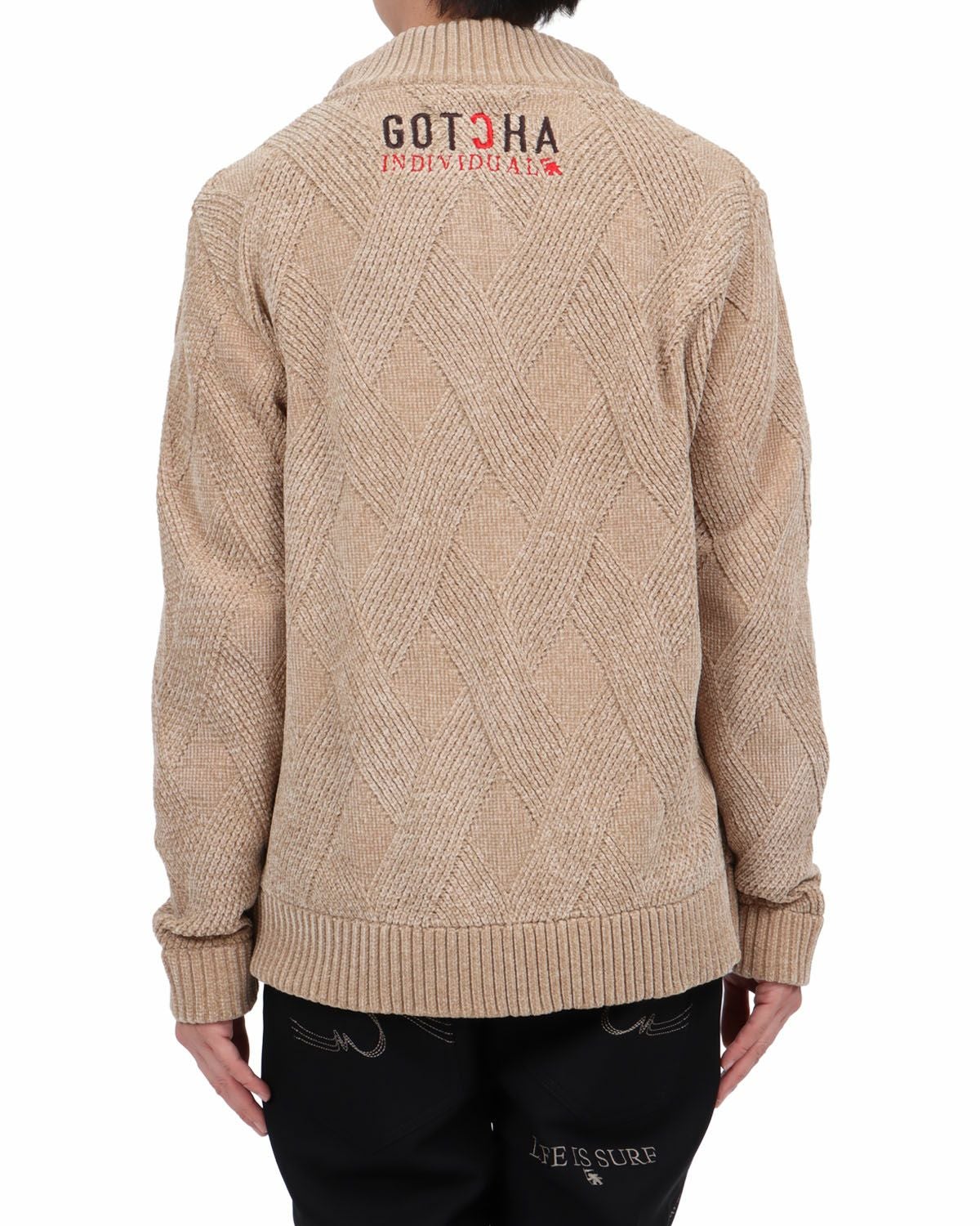 ベージュ：174cm62kg(Lサイズ着用)