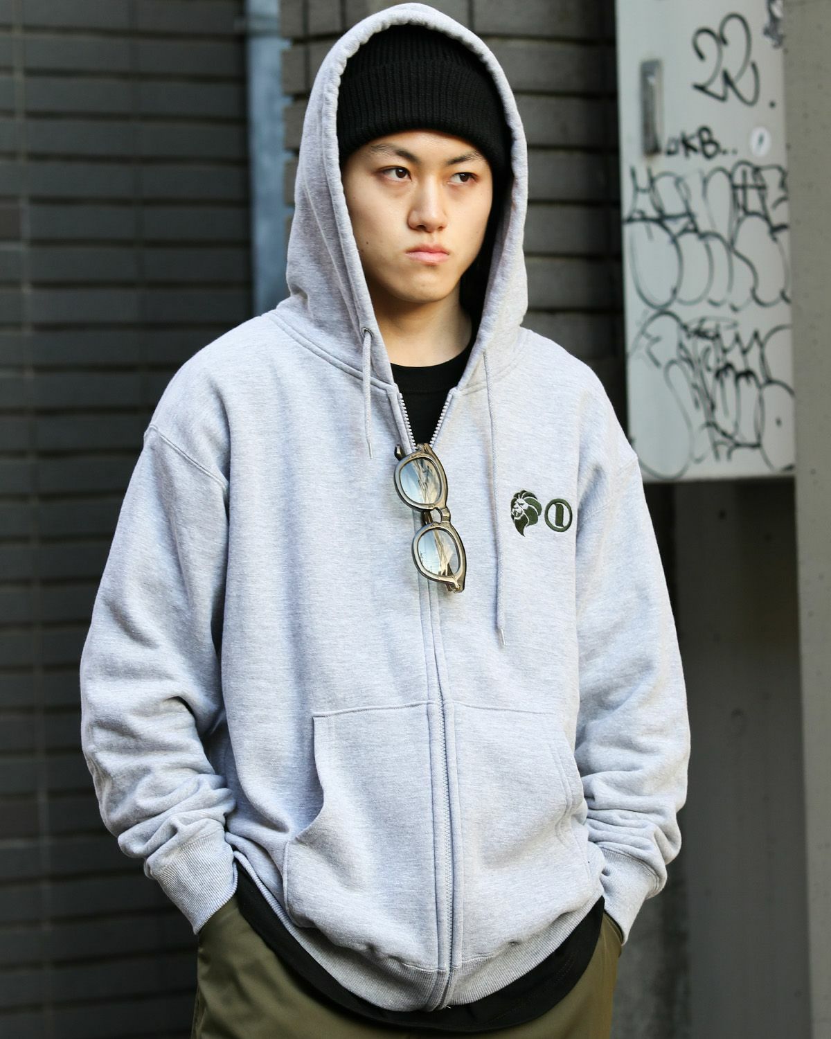 ゴ*郎様 SAINT HYPNOTIZER グレー パーカー SHINYAKOZUKA（シンヤコヅカ） パーカー ORDINARY OLD STYLE ZIP