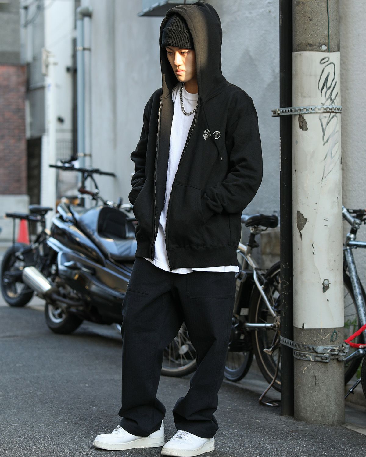 ブラック：168cm/55kg(Lサイズ着用)