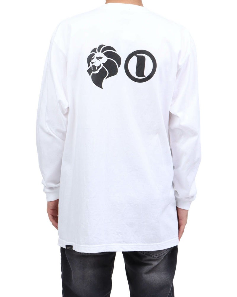 ホワイト：173cm63kg(Lサイズ着用)