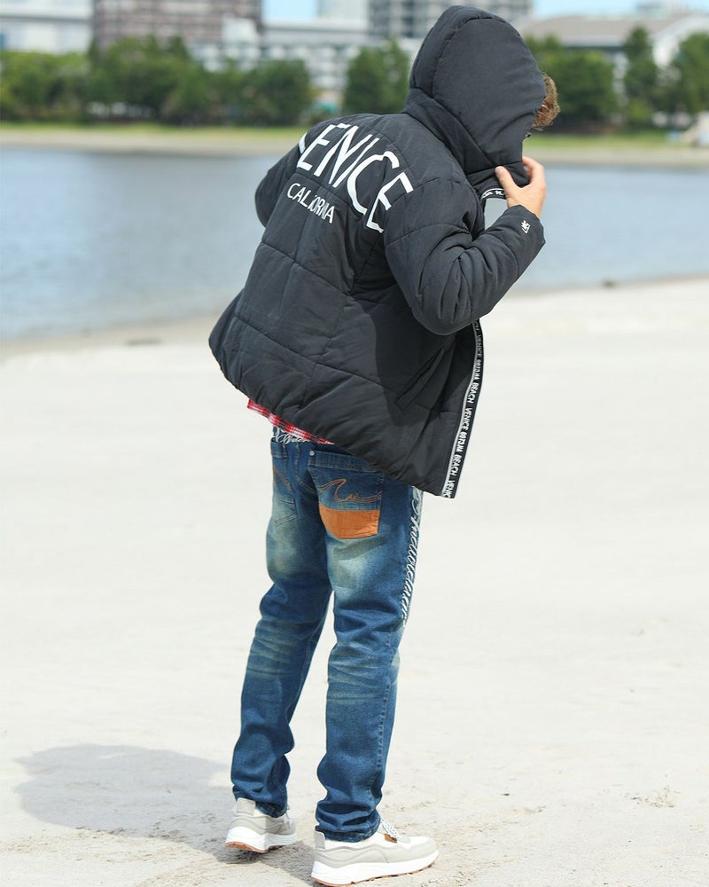 ブラック：183cm/70kg(Lサイズ着用)