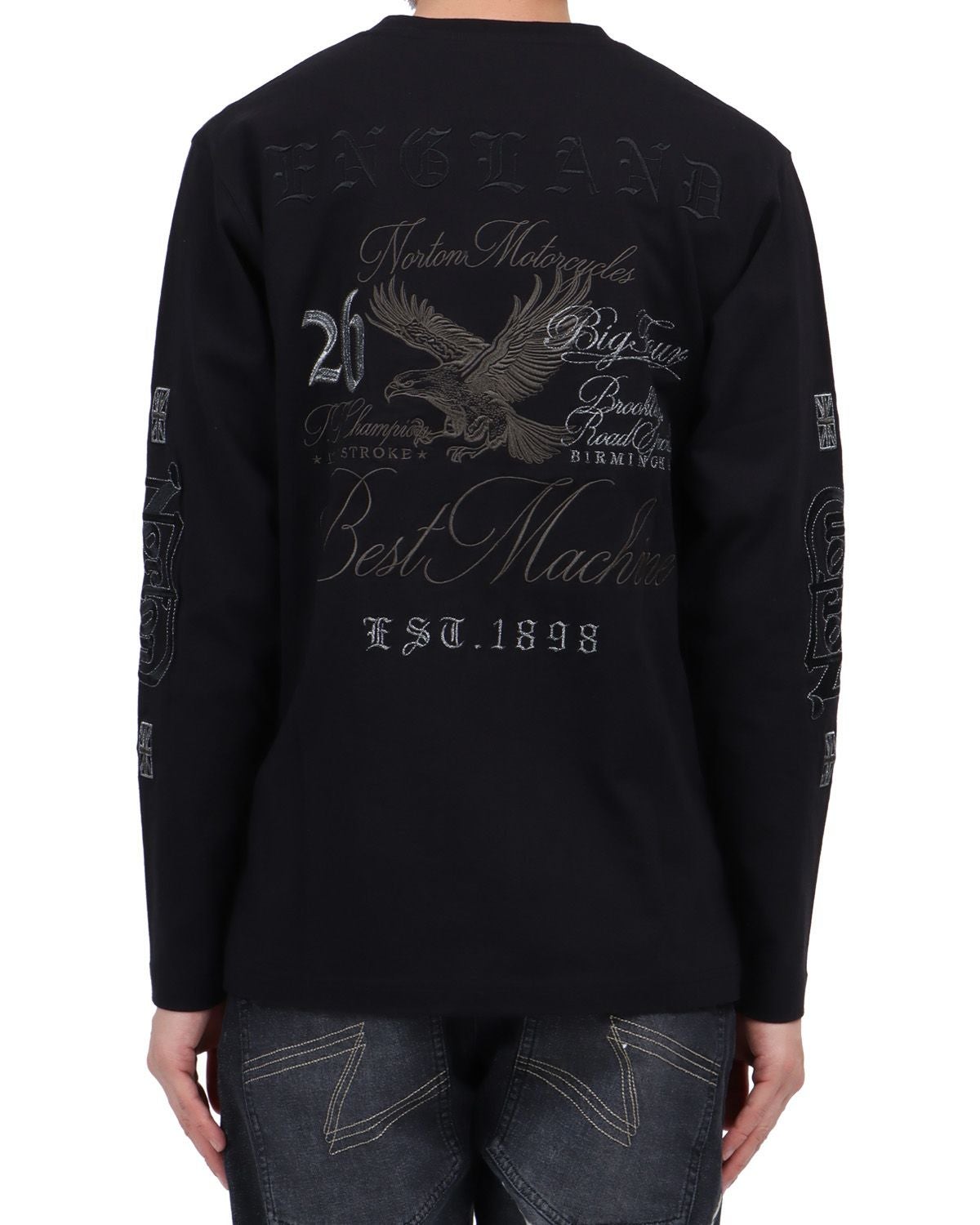 ブラック：174cm62kg(Lサイズ着用)