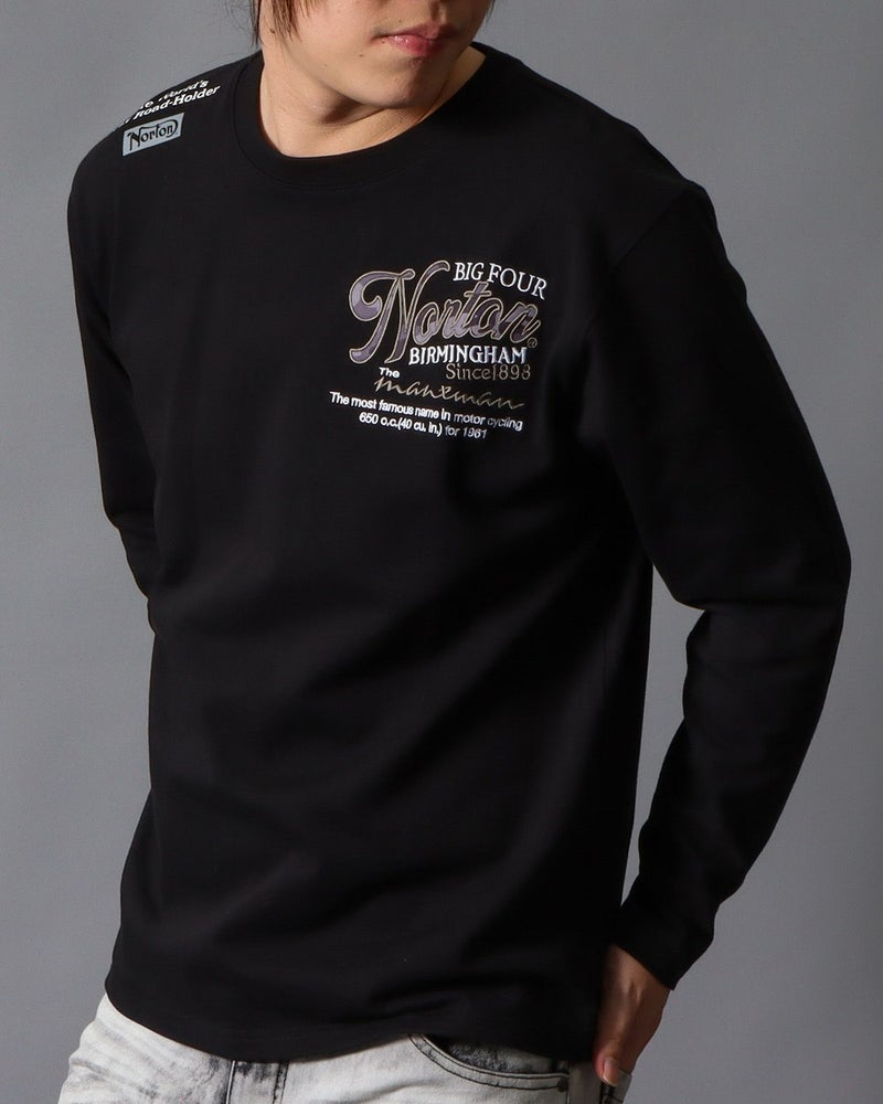 ブラック：178cm/75kg(Lサイズ着用)