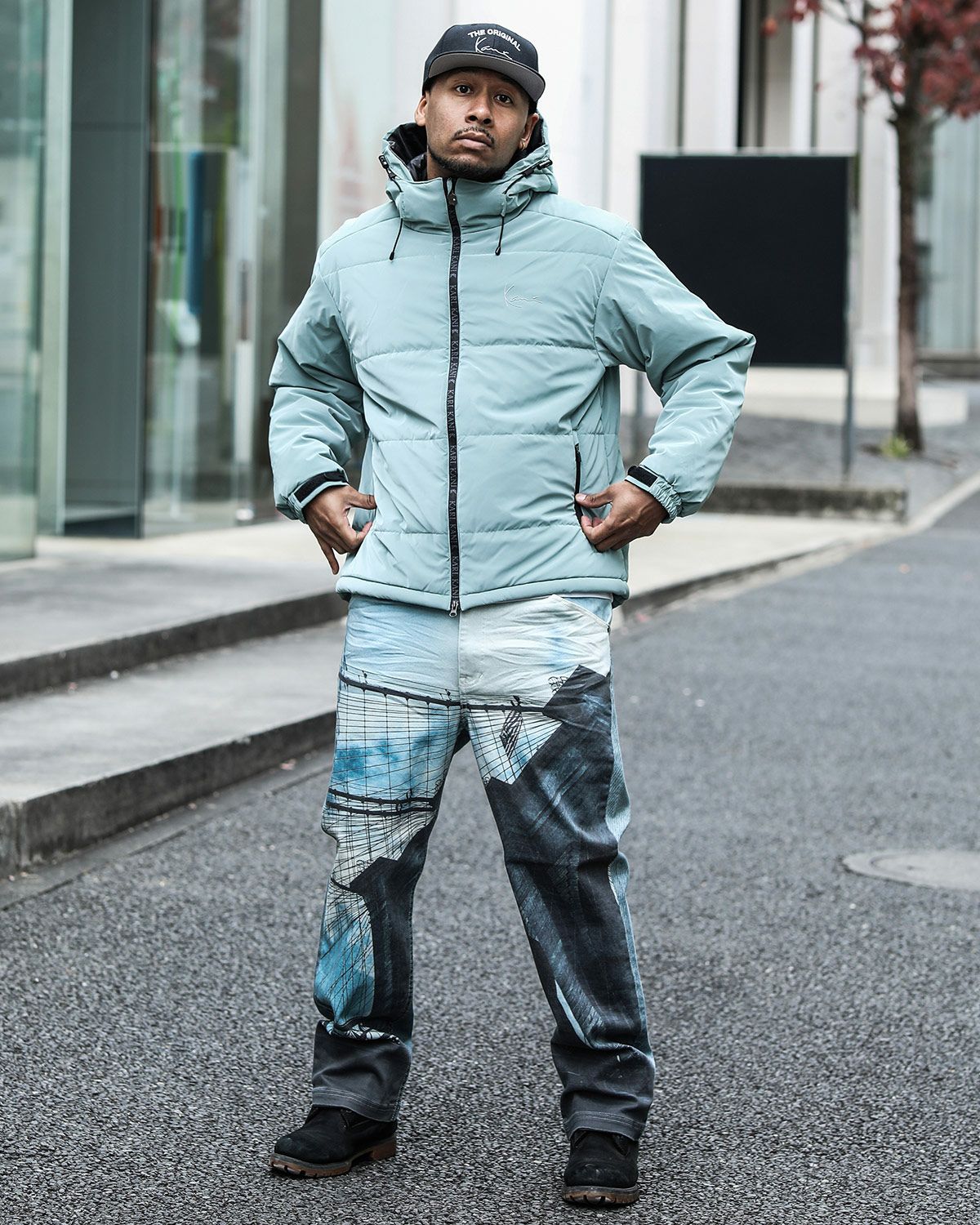 Karl Kani] ストレッチ ビッグフォト BROOKLYN イージーパンツ | PEET