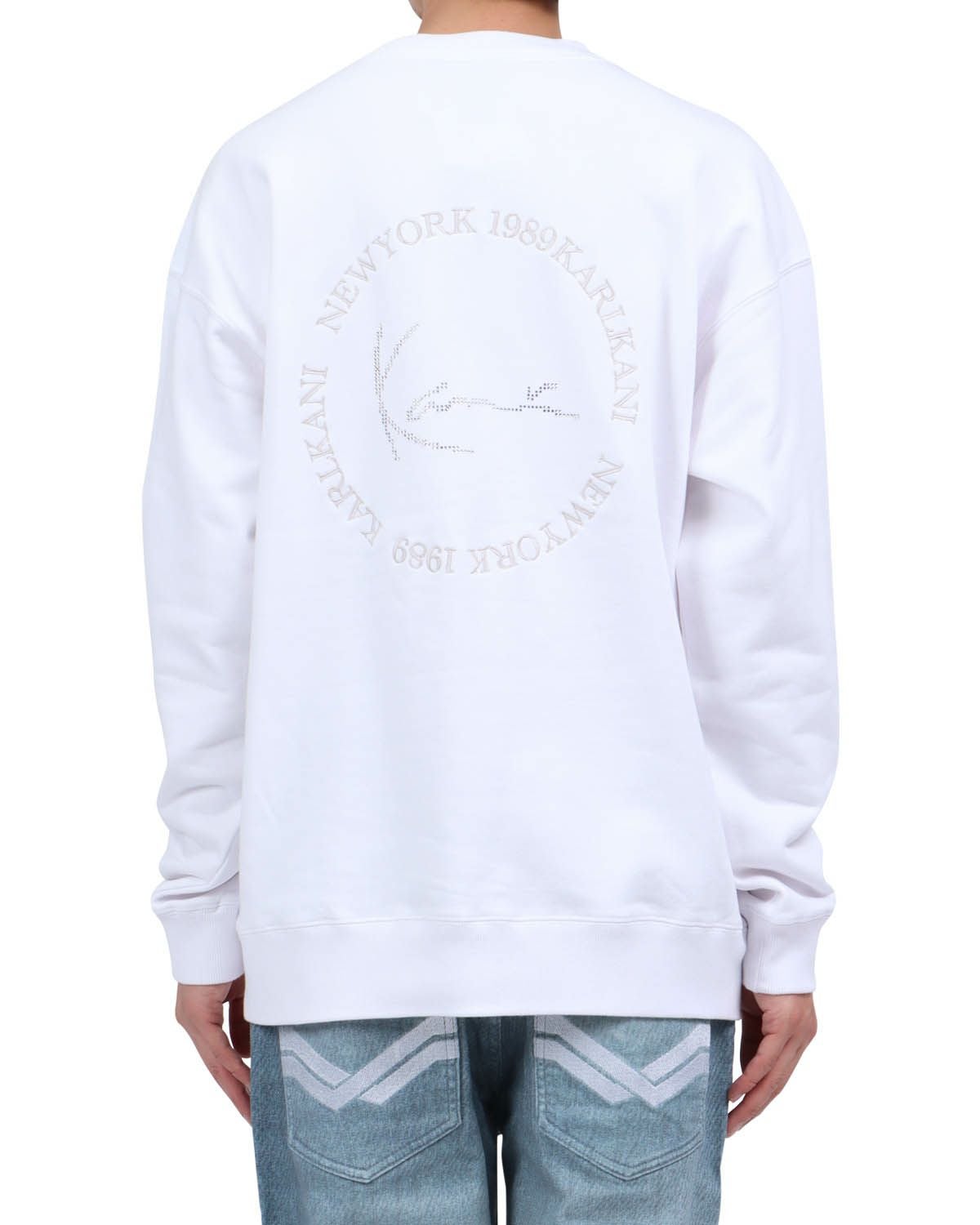 ホワイト：174cm62kg(Lサイズ着用)