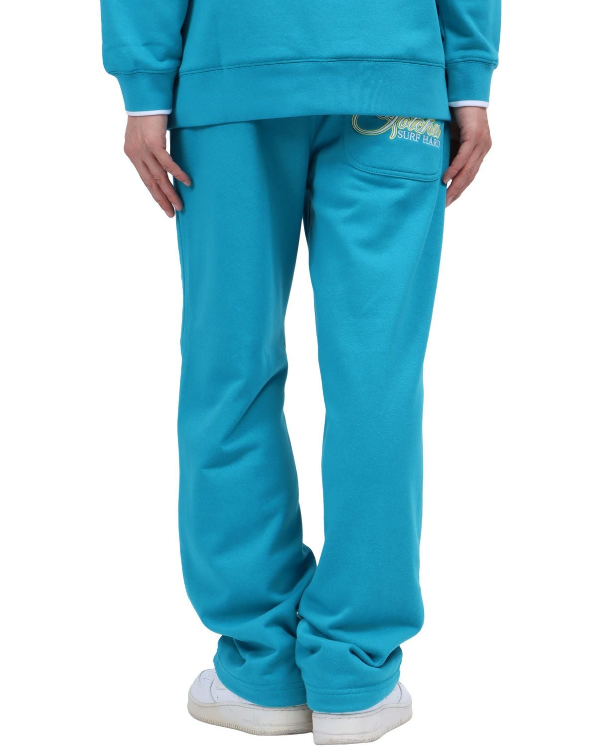 ターコイズ：174cm62kg(Lサイズ着用)