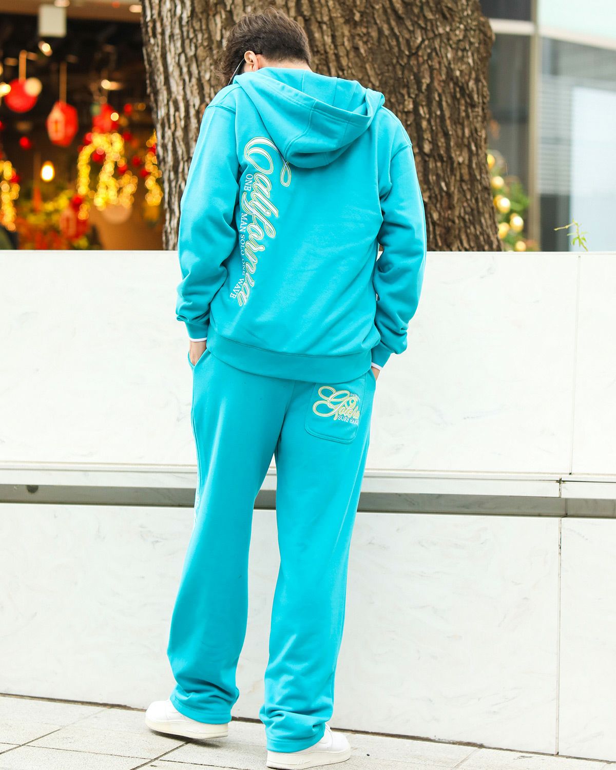GOTCHA] リミテッド カラーロゴ ジップパーカー | PEET ONLINE STORE