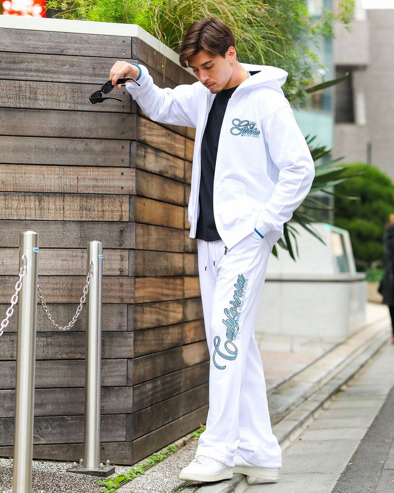 ホワイト：180cm/70kg(Lサイズ着用)