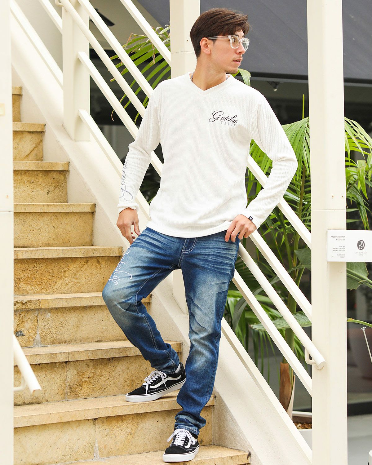 ホワイト：180cm/70kg(Lサイズ着用)