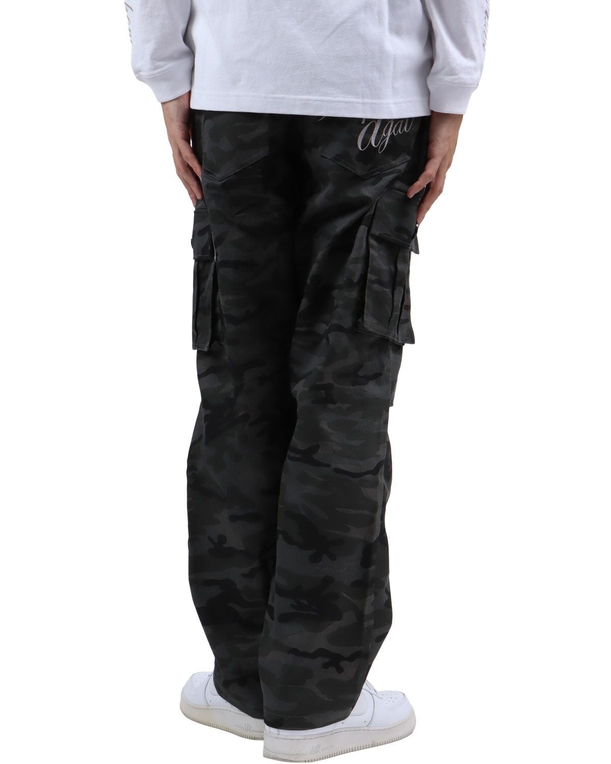 ブラック：183cm62kg(Lサイズ着用)