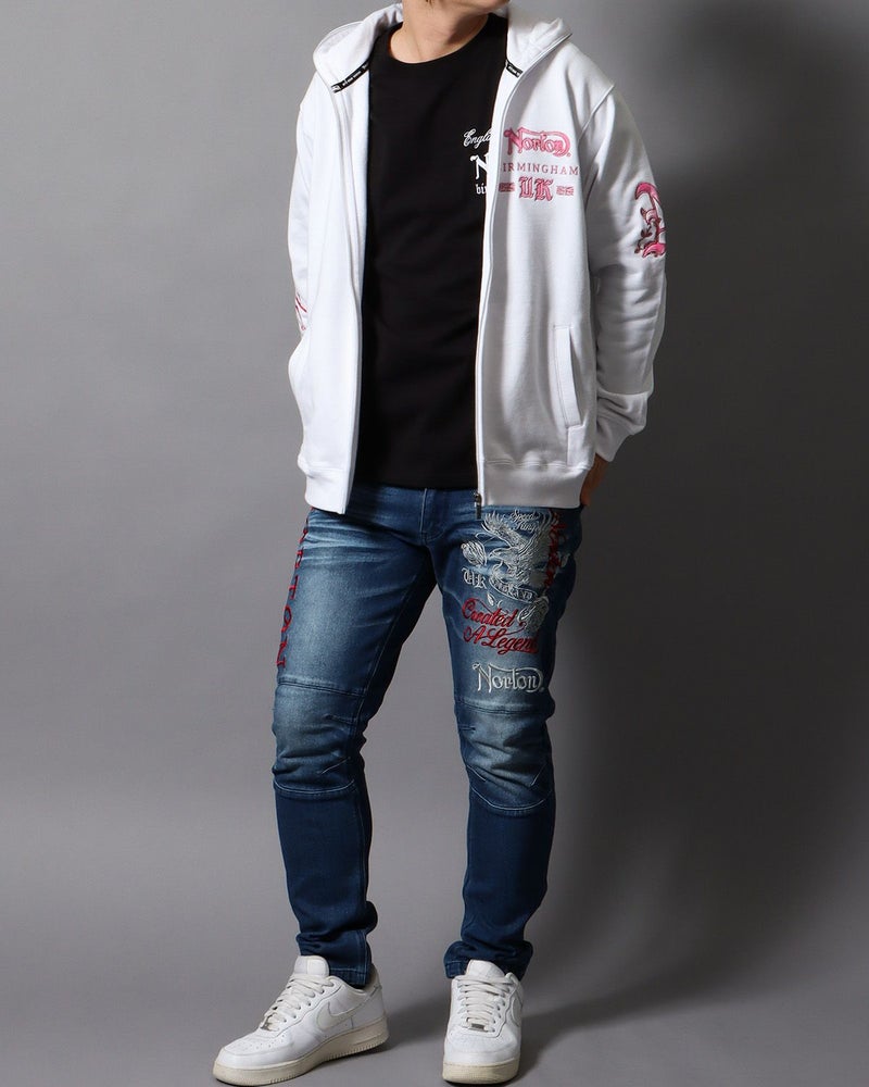 ホワイト：178cm/75kg(Lサイズ着用)