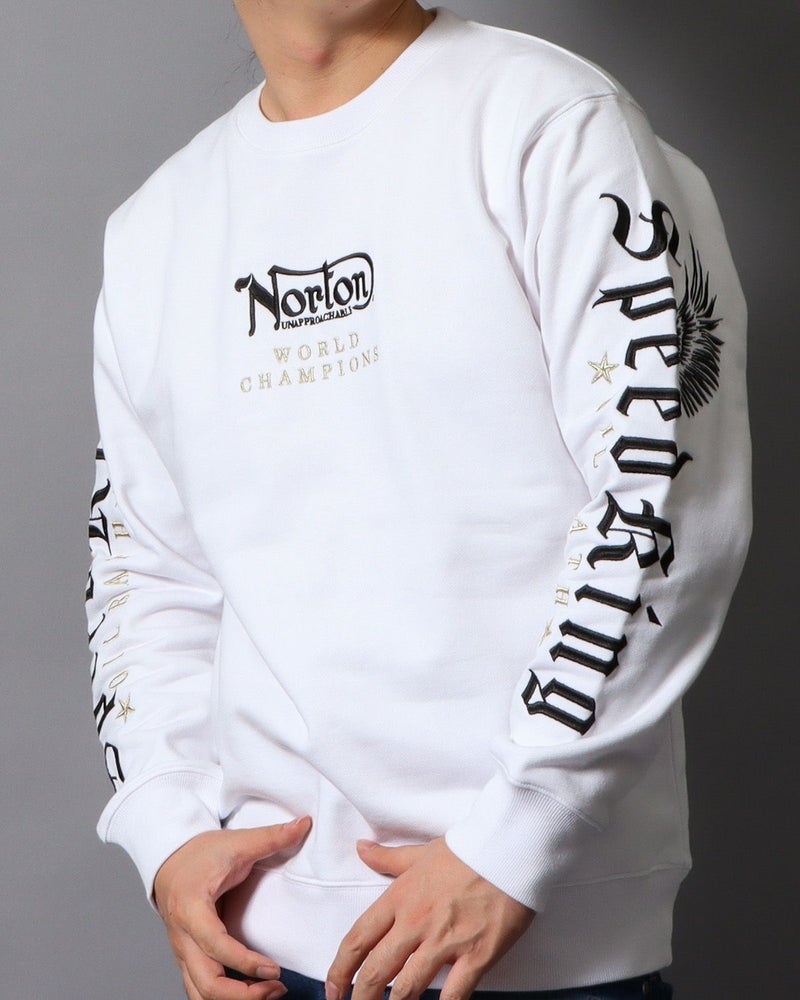 ホワイト：178cm/75kg(Lサイズ着用)