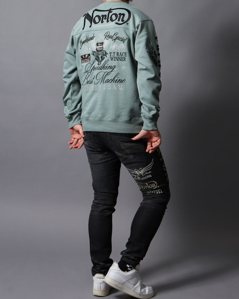 グリーングレー：178cm/75kg(Lサイズ着用)