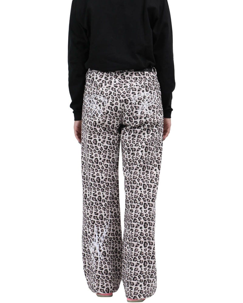 ピンク：167cm(Lサイズ着用)