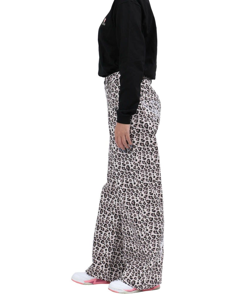 ピンク：167cm(Lサイズ着用)