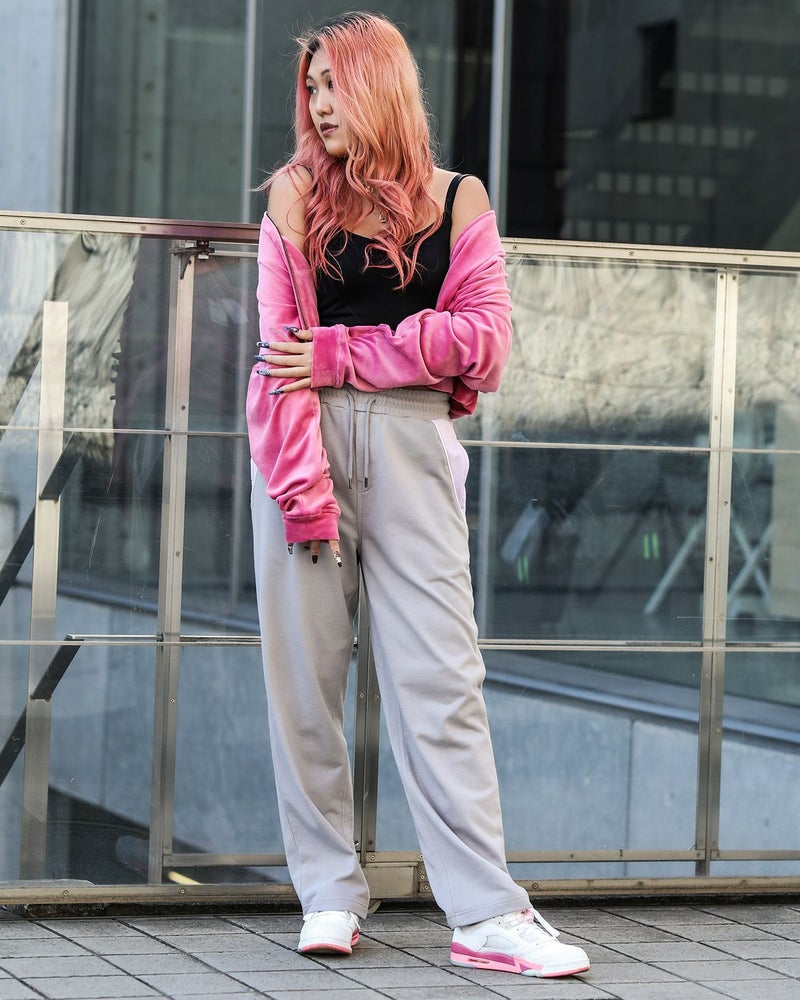 ピンク：167cm(Lサイズ着用)