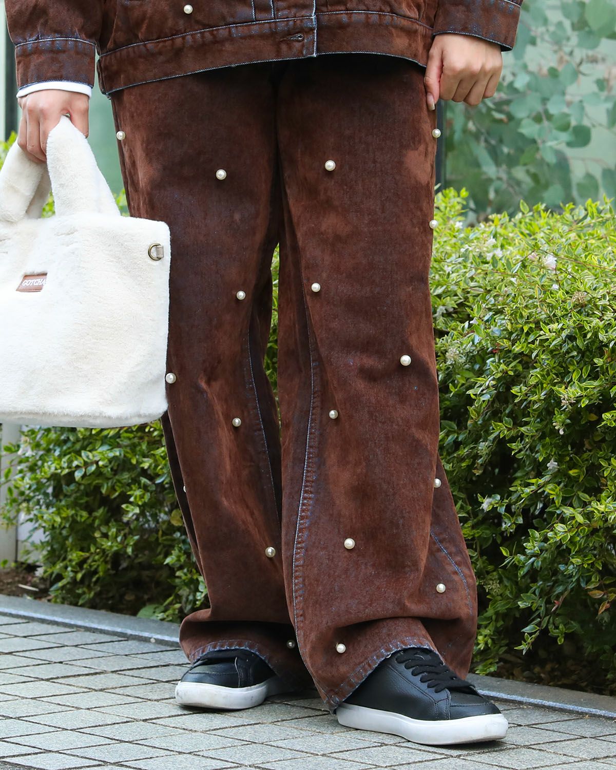 GOTCHA] ウィメンズ パール付き フロッキー デニムパンツ | PEET