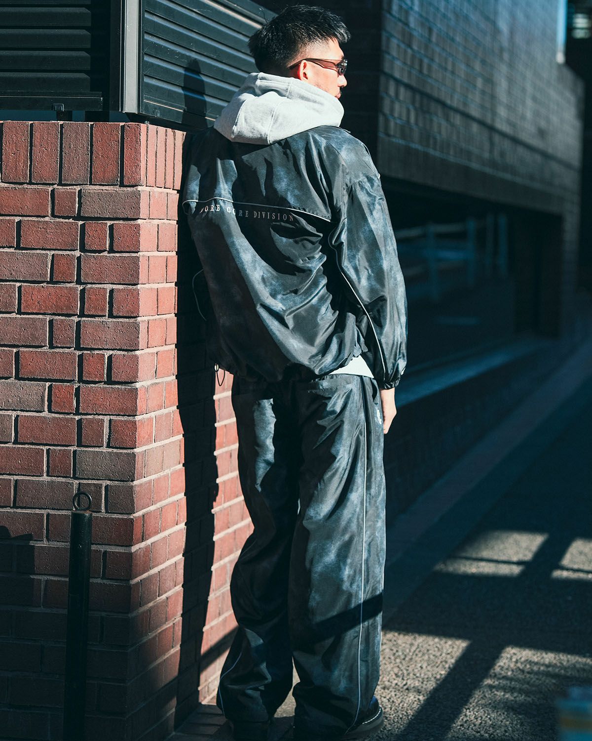 ブラック:183cm(Lサイズ着用)