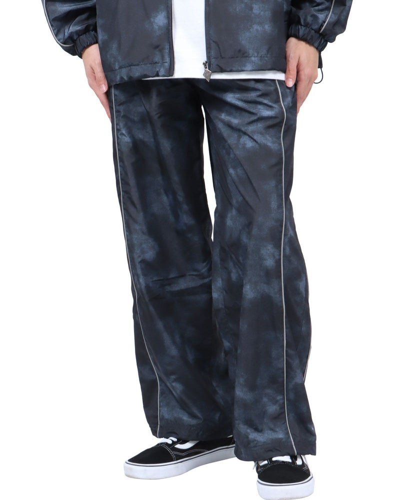 ブラック：173cm63kg(Mサイズ着用)