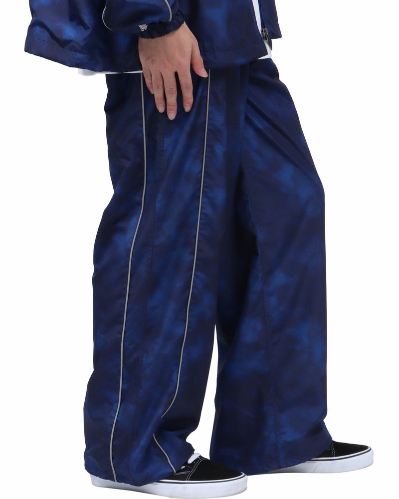 ブルー：173cm63kg(Lサイズ着用)