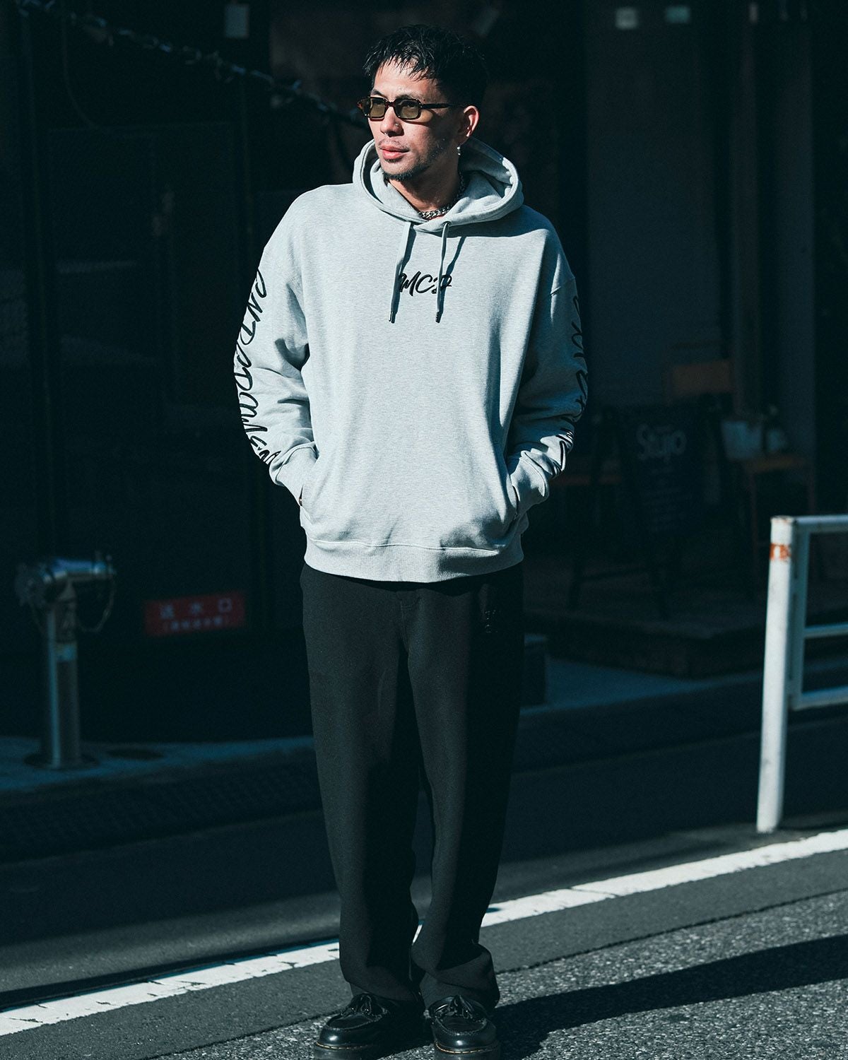 杢グレー:183cm(Lサイズ着用)