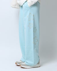 ミントグリーン：166cm(Mサイズ着用)