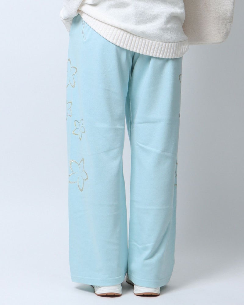 ミントグリーン：166cm(Mサイズ着用)