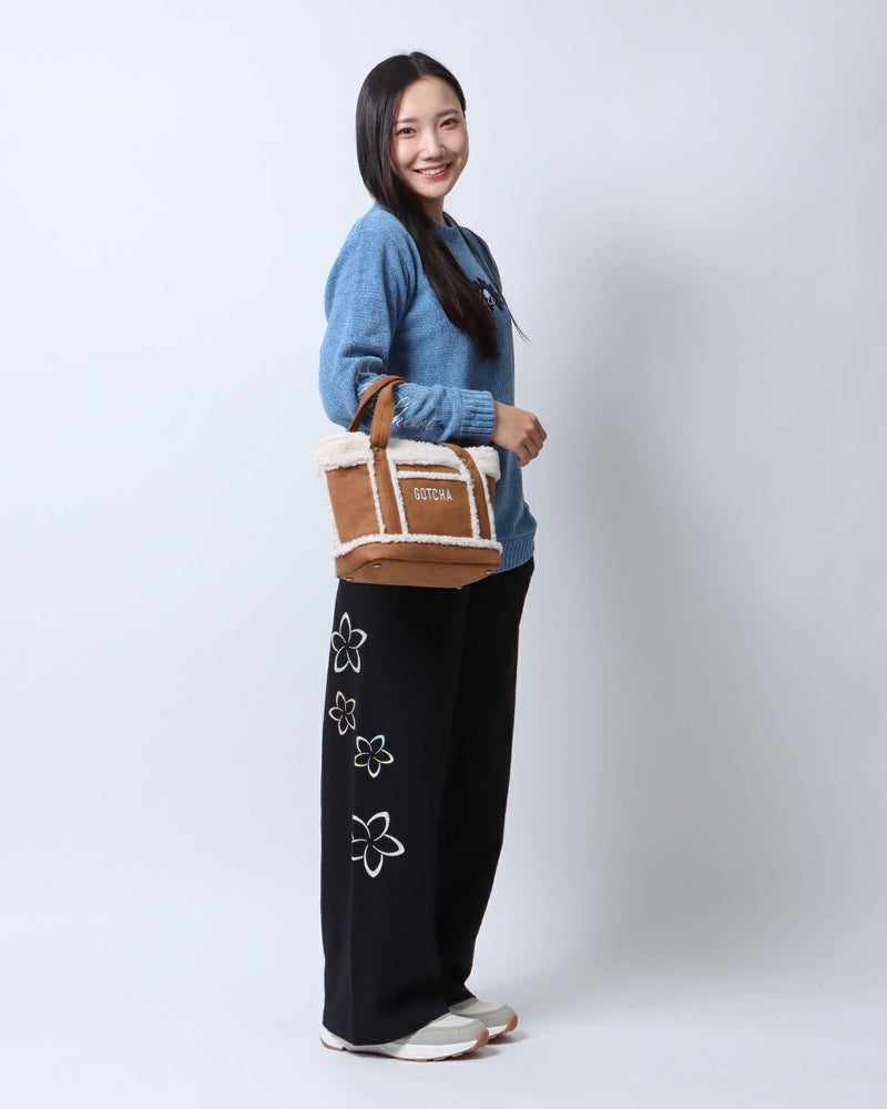 ブラック：166cm(Mサイズ着用)