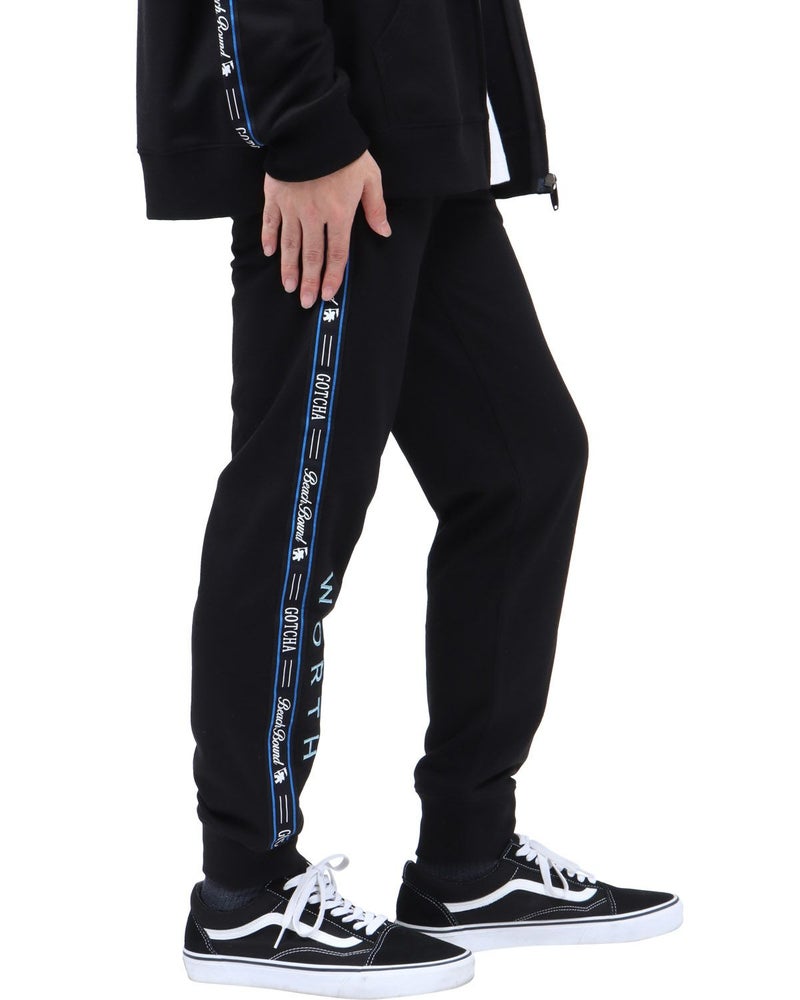 ブラック：173cm63kg(Lサイズ着用)