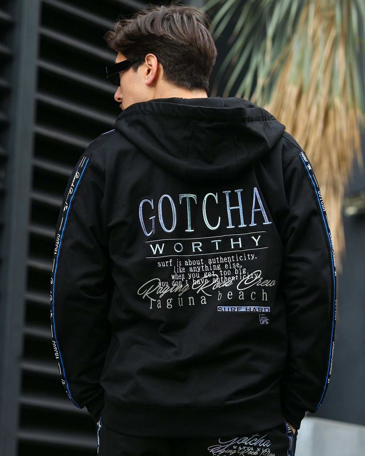 satj-H様オーダー　パーチ GOTCHA] ブルーグラデ ロゴライン セットアップ ジップパーカー | PEET