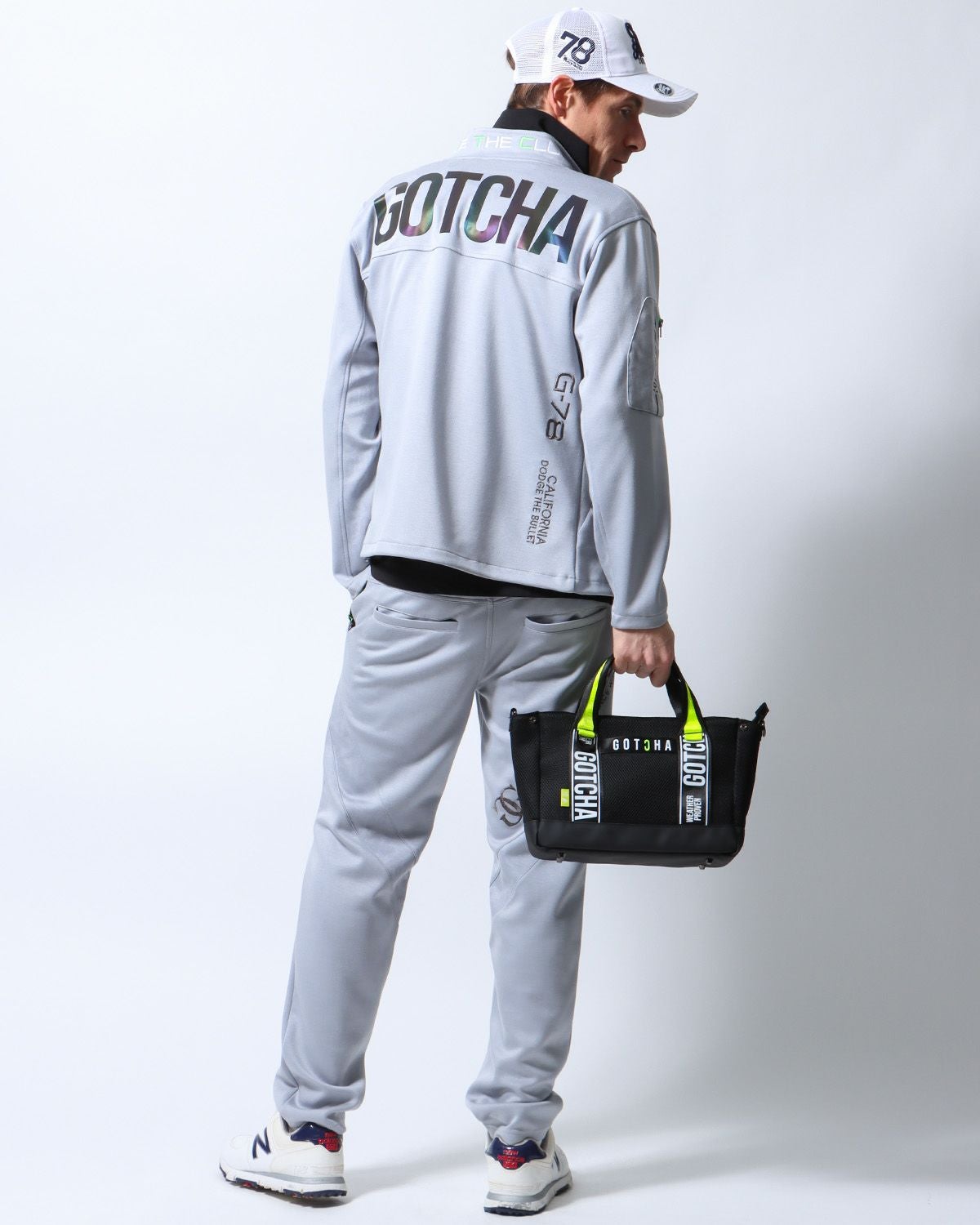 グレー：183cm/70kg(Lサイズ着用)