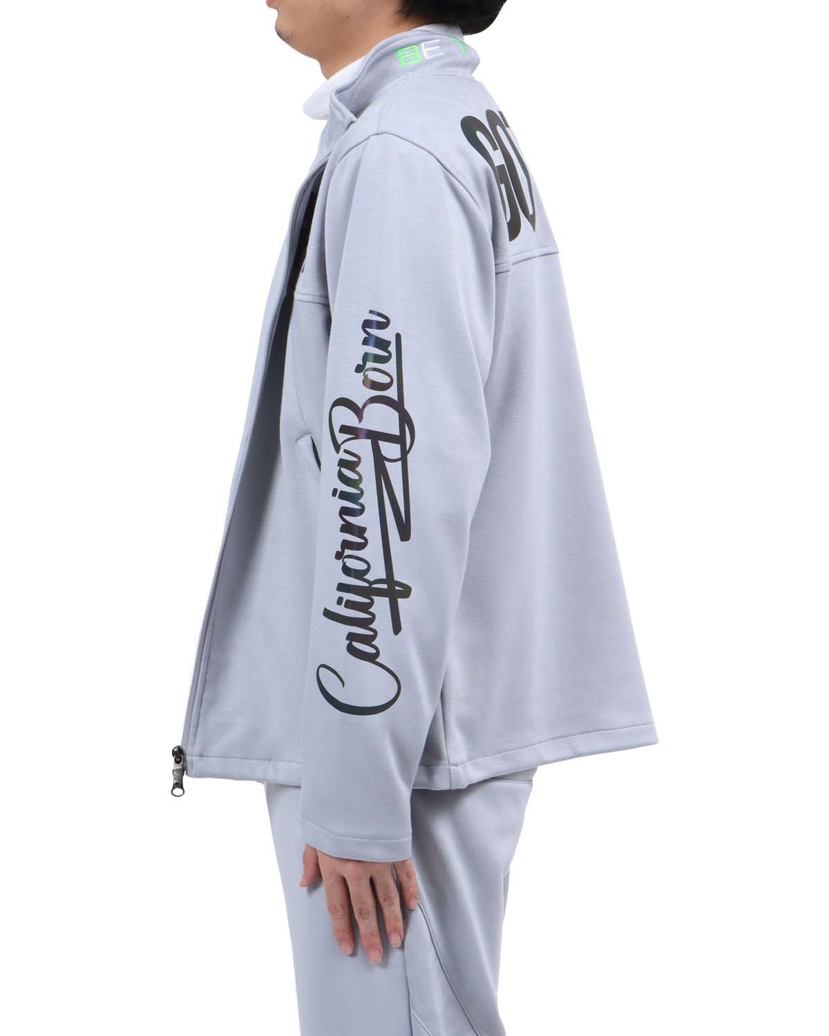 グレー：173cm63kg(Lサイズ着用)