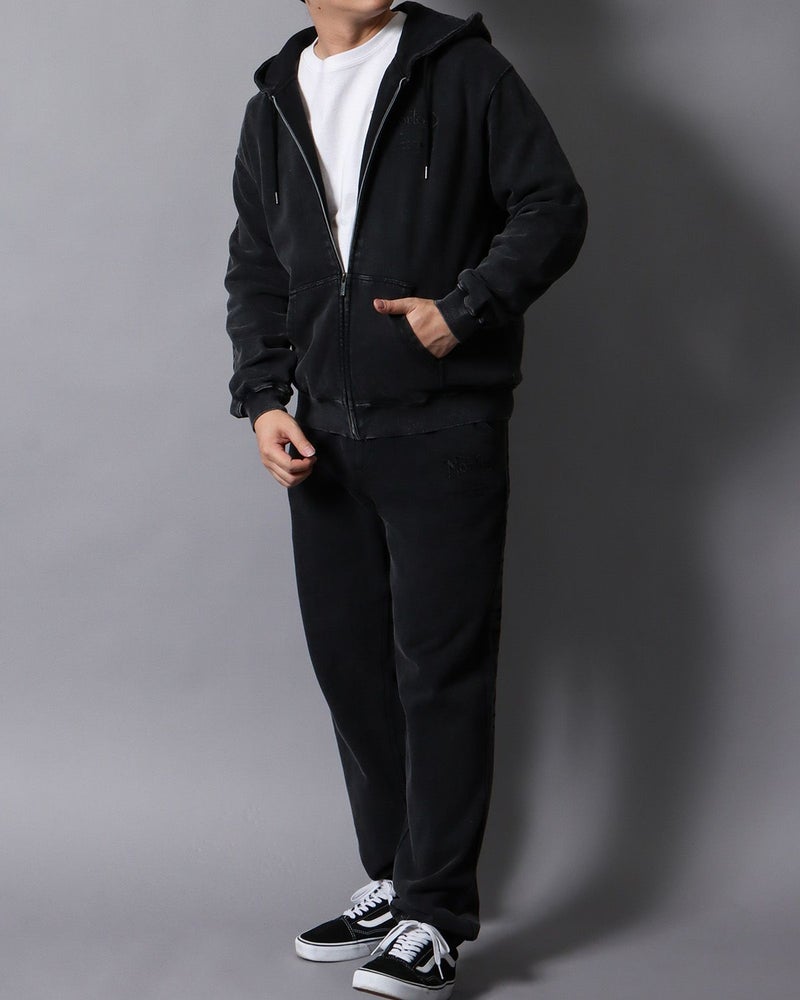 ブラック：178cm/75kg(Lサイズ着用)