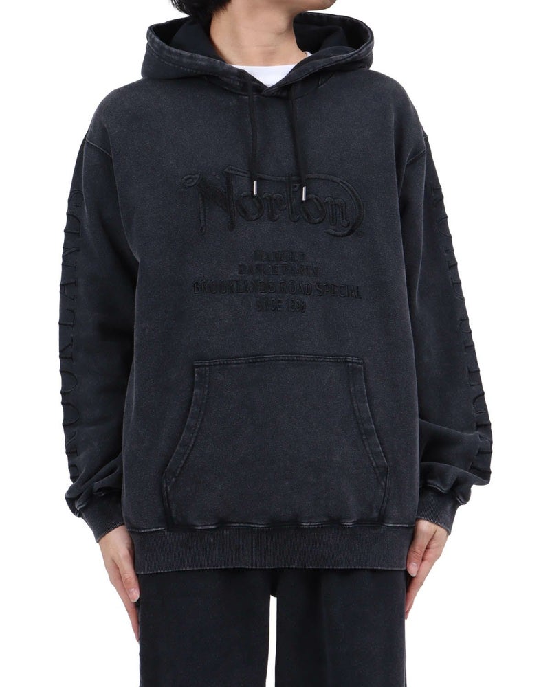 ブラック：173cm63kg(Lサイズ着用)