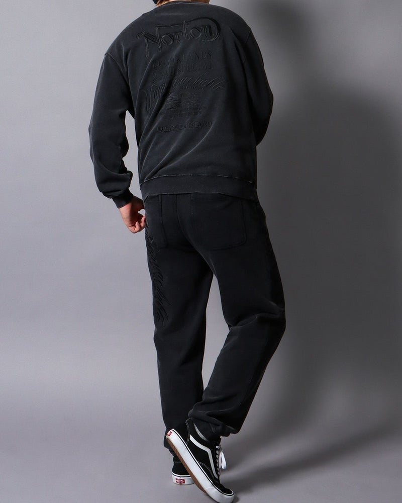 ブラック：178cm/75kg(Lサイズ着用)