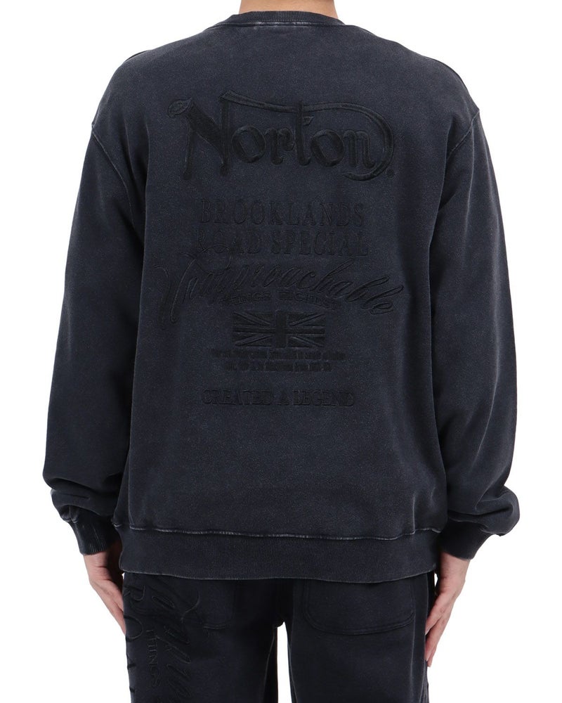 ブラック：173cm63kg(Lサイズ着用)