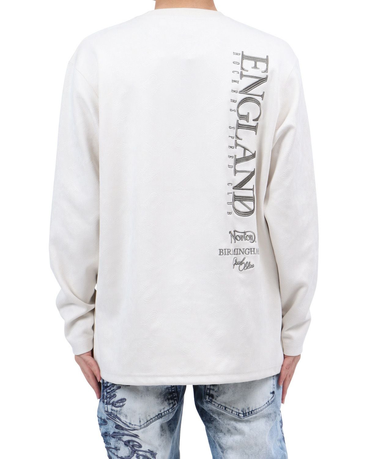 オフホワイト：173cm63kg(Lサイズ着用)