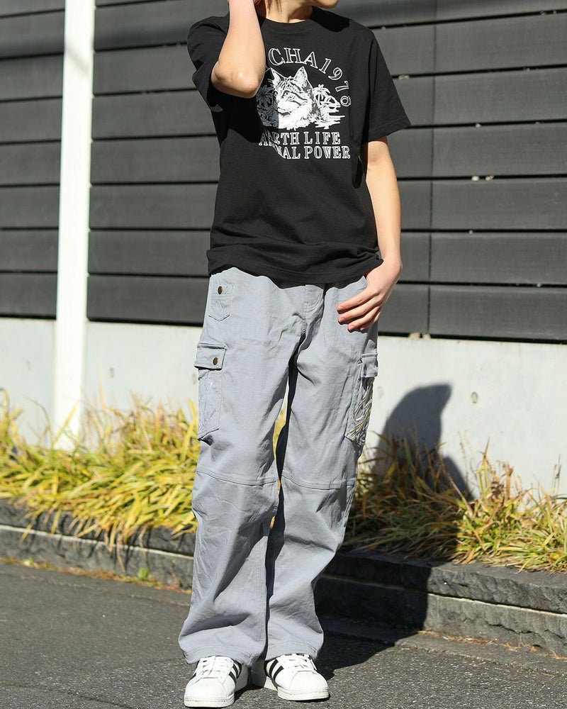 ブラック×メインクーン：168cm/56kg(Mサイズ着用）