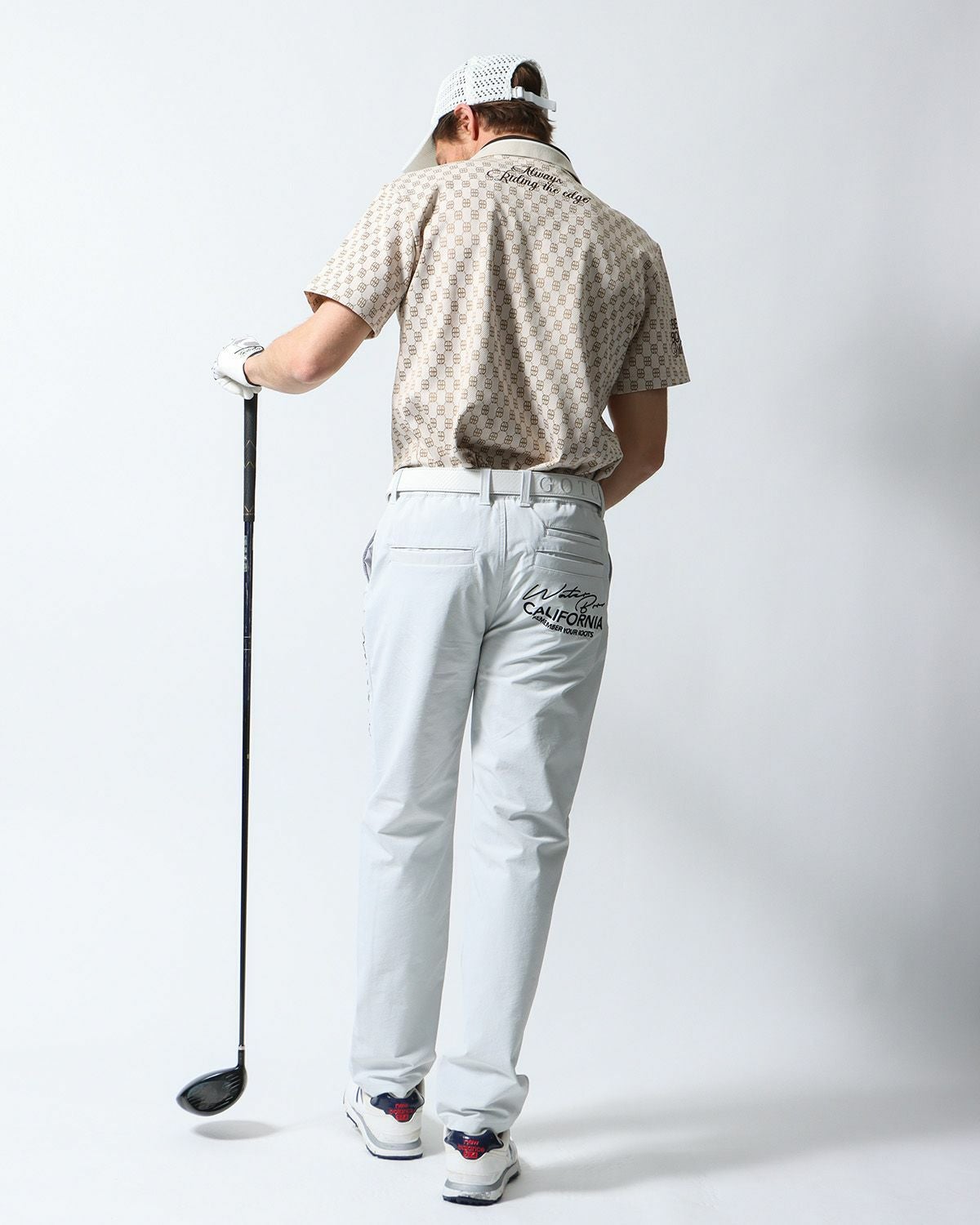 ホワイト：183cm70kg(Lサイズ着用)