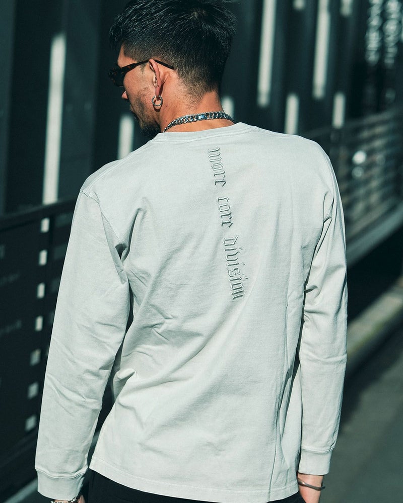 ライトグレー:183cm(Lサイズ着用)