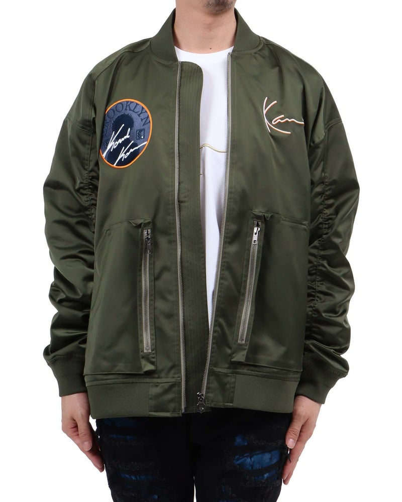 カーキ：174cm62kg(Lサイズ着用)