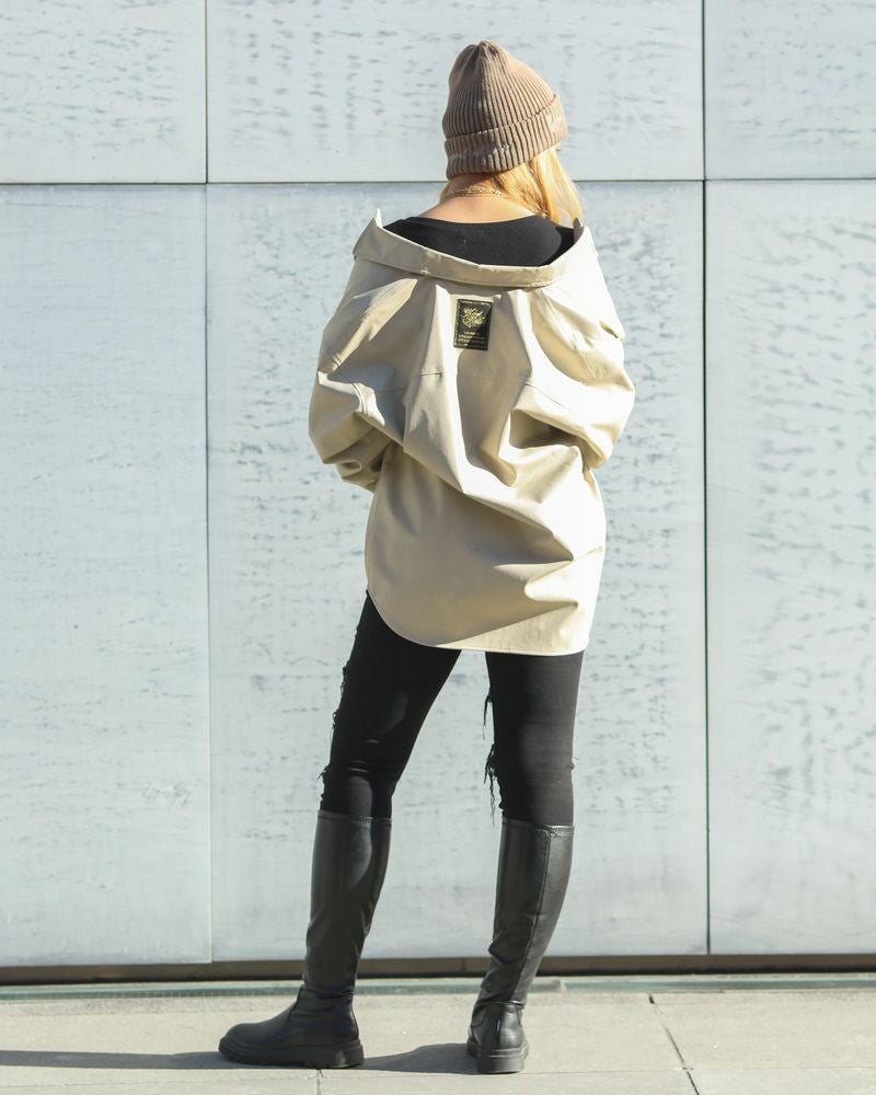 サンドベージュ：167cm(Lサイズ着用)